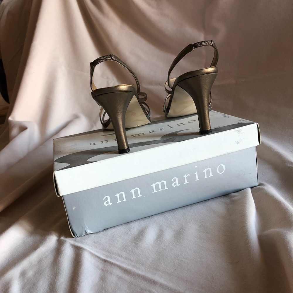 Heels - Picture 3 of 5